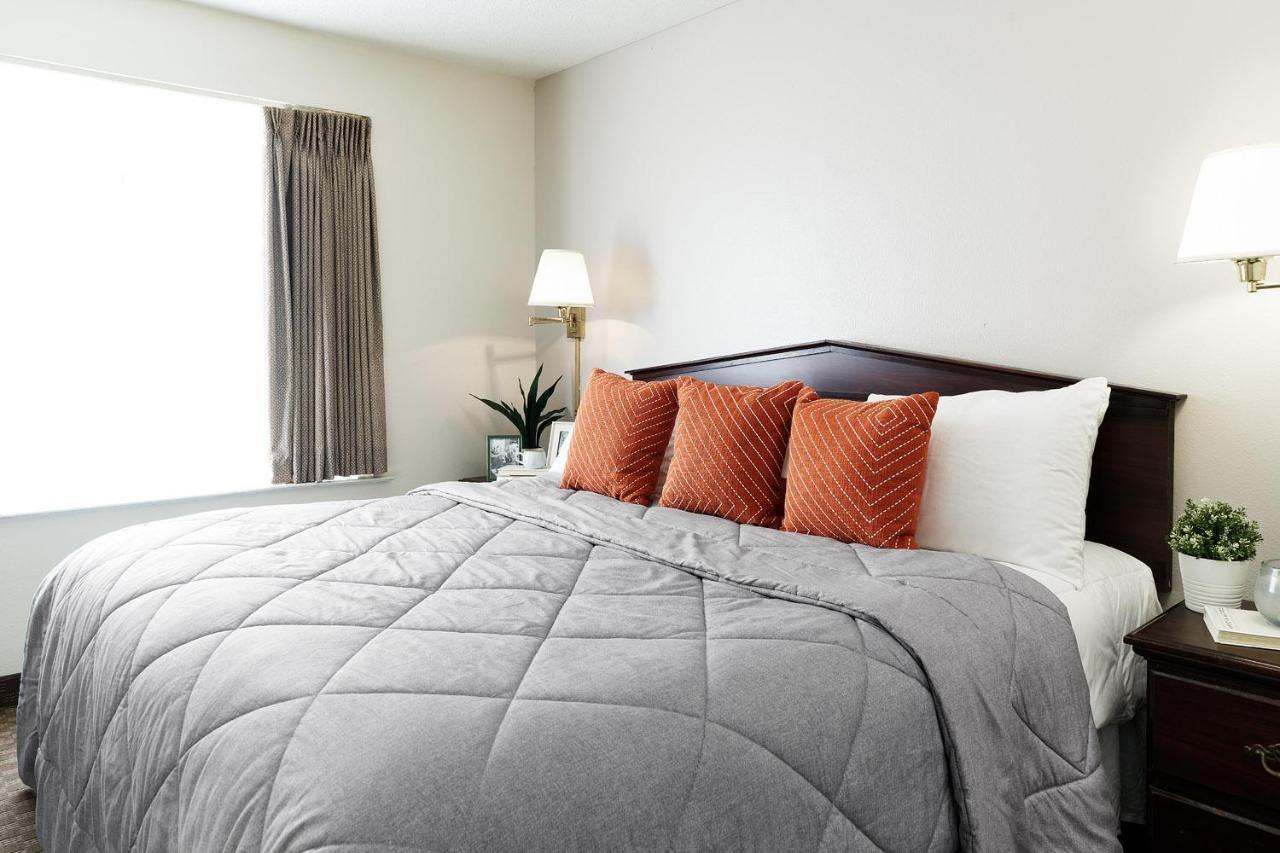 Intown Suites Extended Stay Marietta Ga - Roswell Rd エクステリア 写真